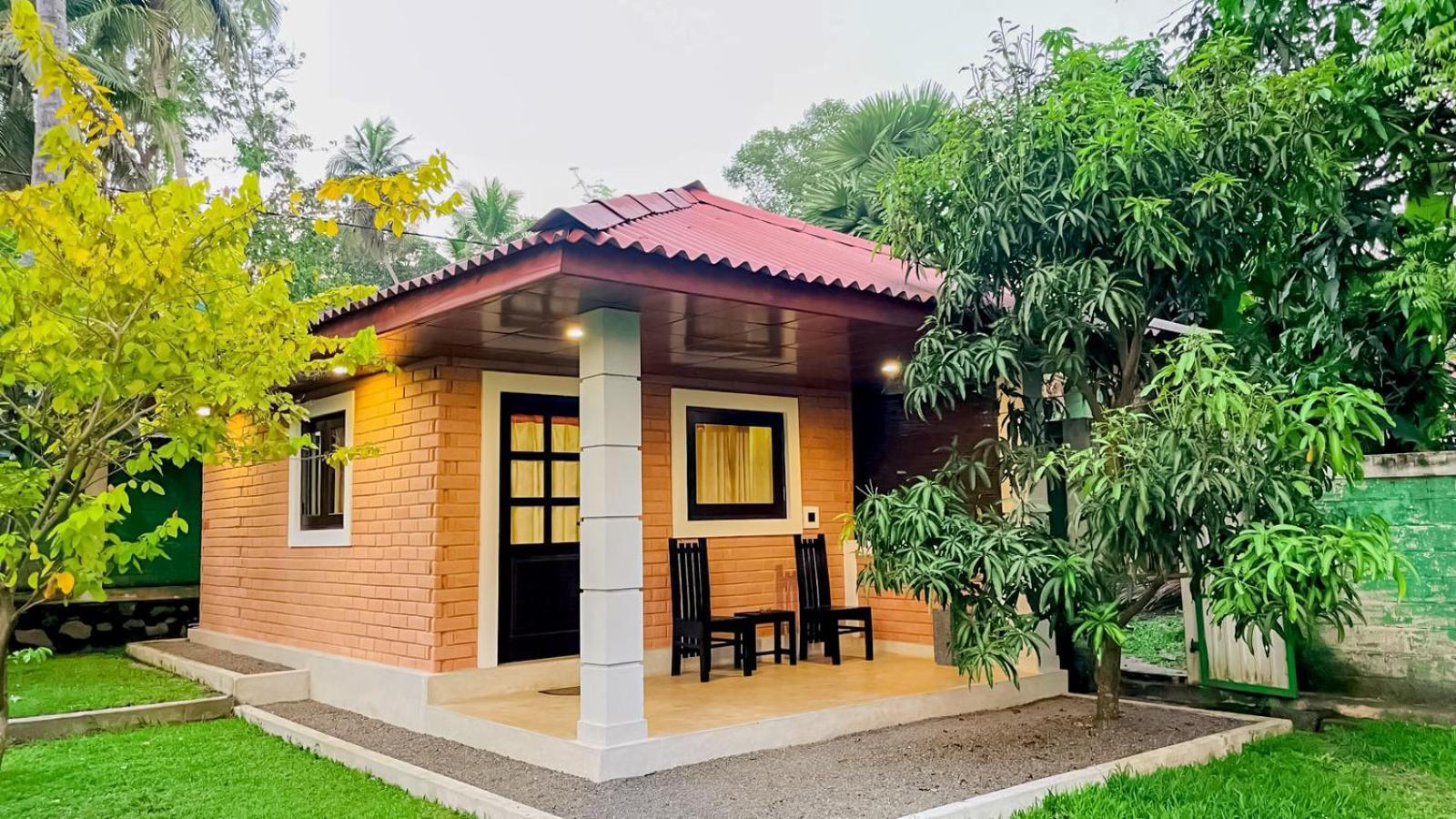 Airport Eco Cottage Катунаяка Екстер'єр фото