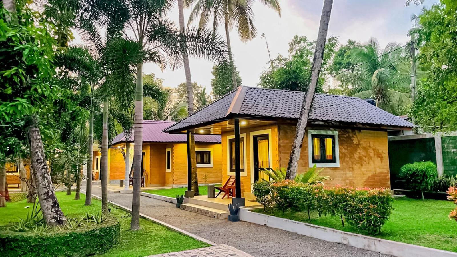 Airport Eco Cottage Катунаяка Екстер'єр фото